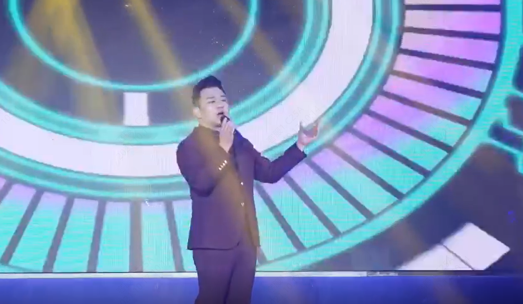 李勇:《最远的你是我最近的爱》